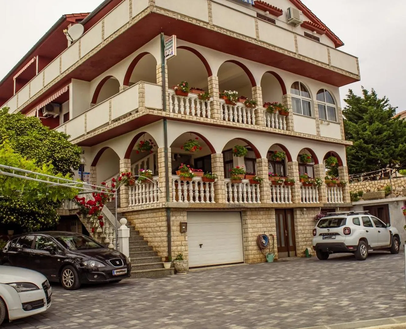 Guesthouse Marija Lopar 3*,
