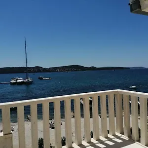foglaljon itt